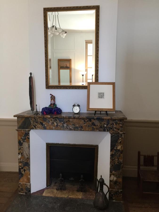 Beautifully Renovated Rooms On Place New York 앙굴렘 외부 사진
